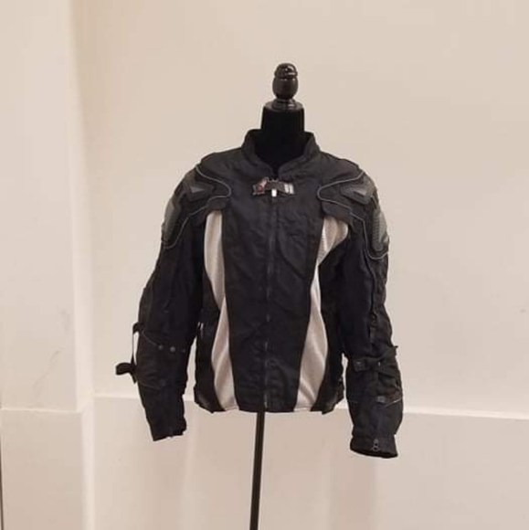 Motorcycle jacket - Picture 1 of 11